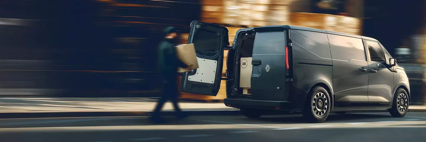 Photo Renault Nouveau Trafic van e-tech electrique Mandelieu